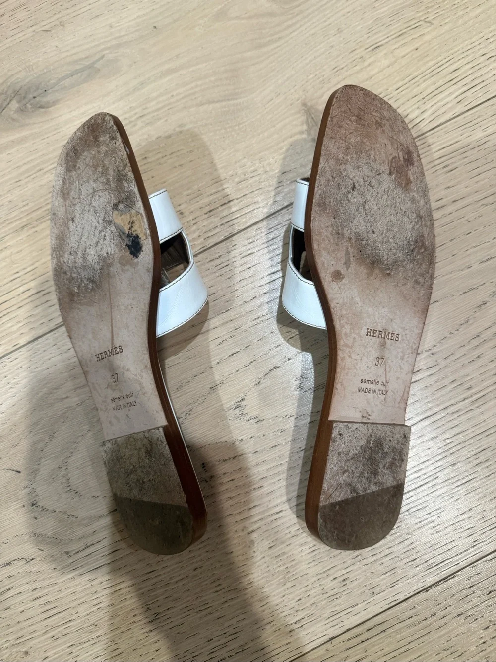 Hermes White Leather Oran Slide Sandals
